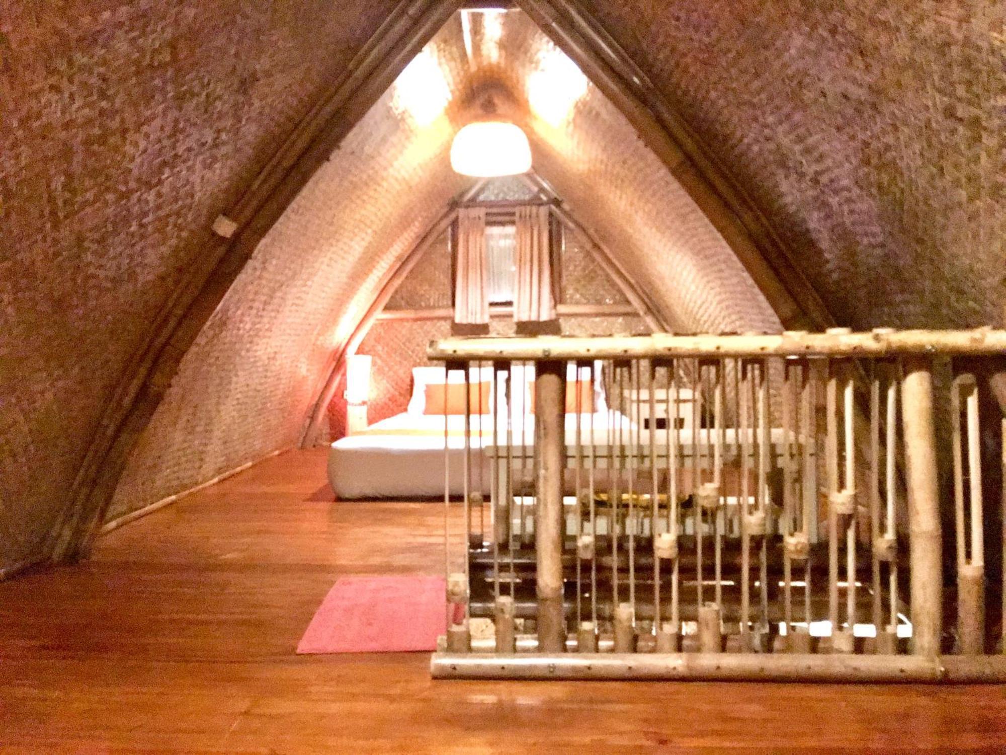 Cikareumbi Villa Chavaminerva Bambu - Lembang מראה חיצוני תמונה